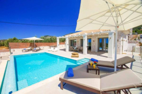 Villa Pangea Kalli